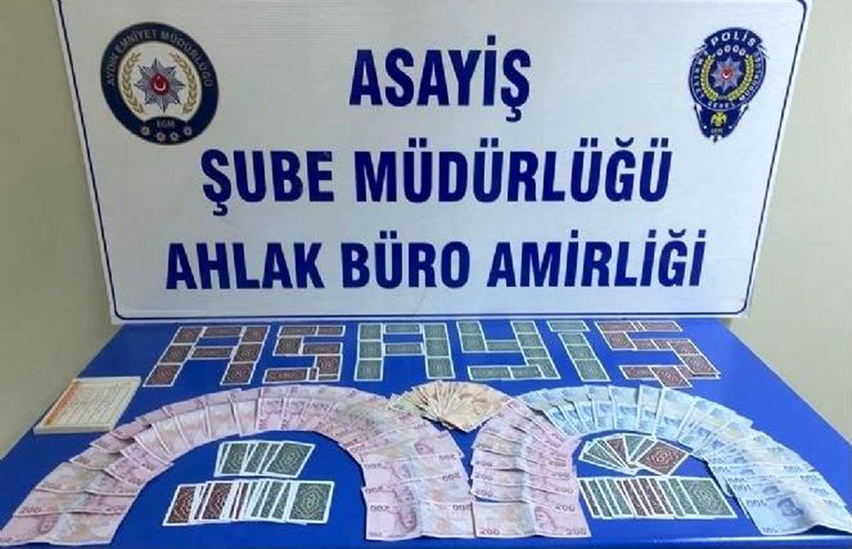 Aydın'da polis ekiplerinin denetimlerinden bir görüntü.