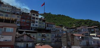 Bursa'da çıkan yangında iki binada hasar oluştu