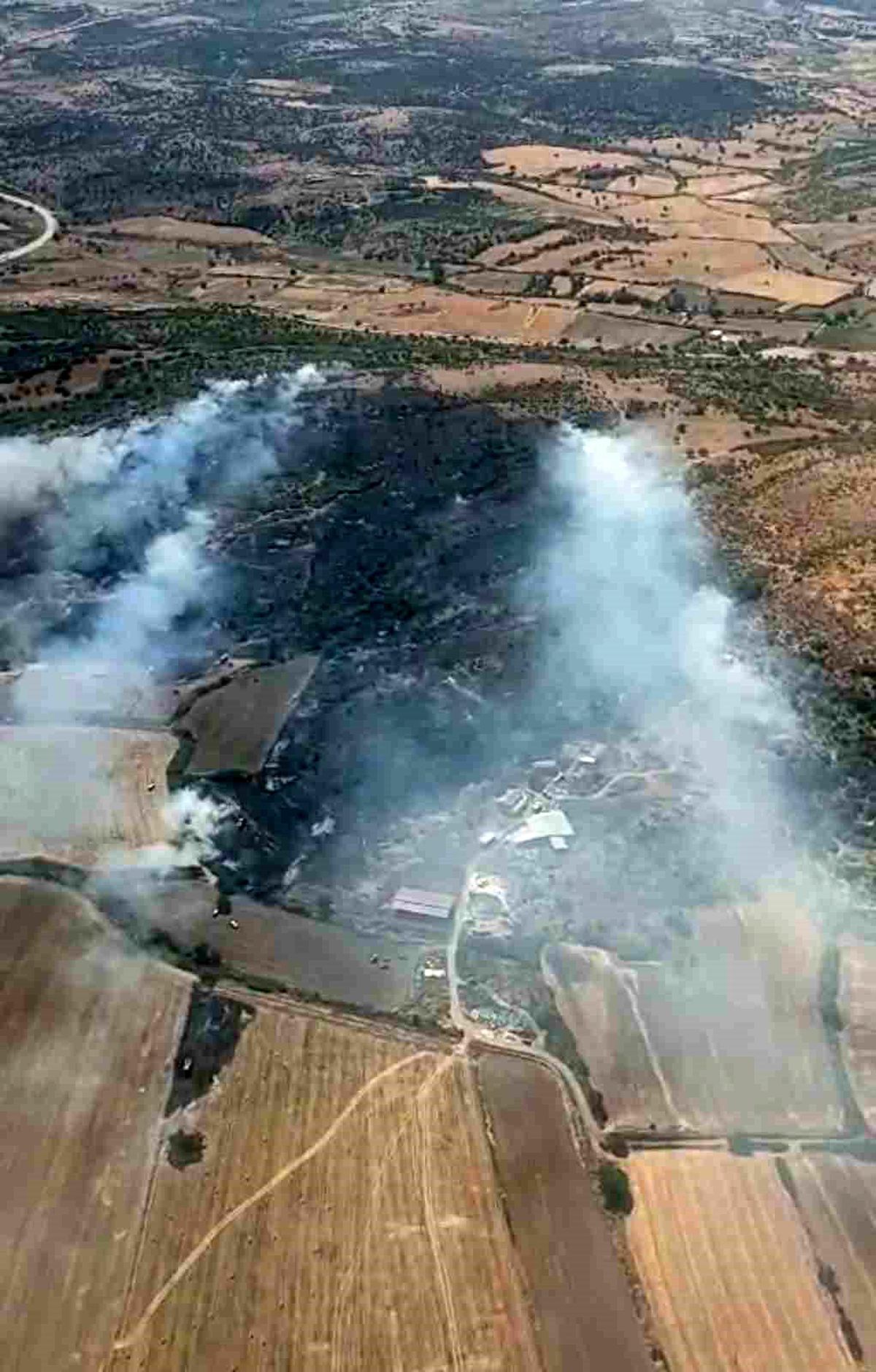 Çanakkale'de bozuk orman sahasında çıkan yangın kontrol altına alındı