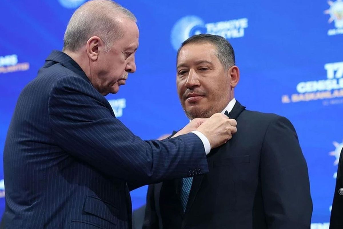 Belediye başkanına şok neşterli saldırı girişimi!