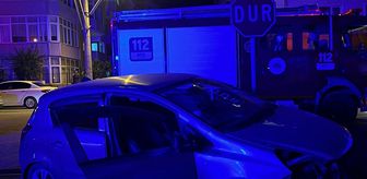 Çınarcık'ta refüje çarpan otomobilde hasar oluştu