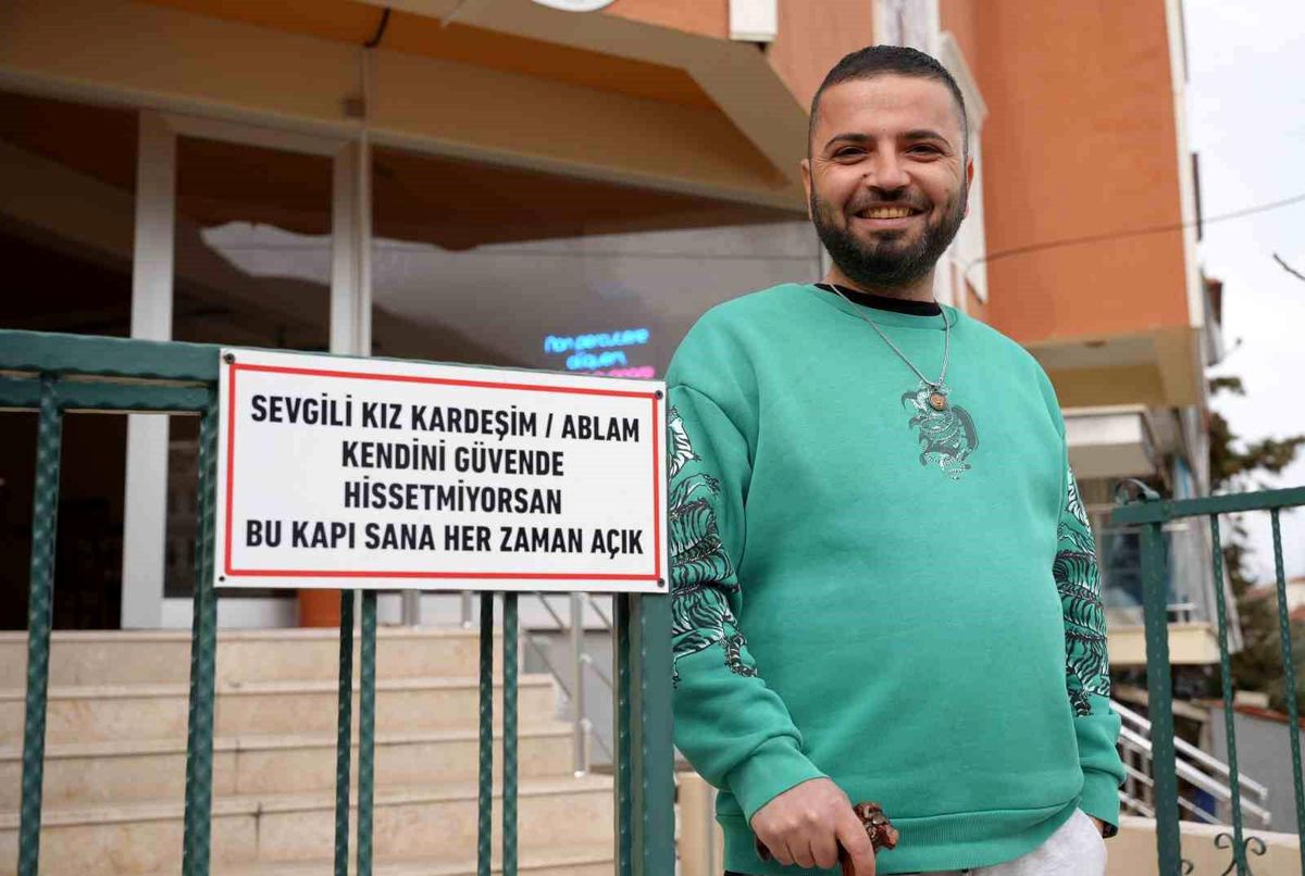 Denizli'de duyarlı esnaftan kadınlara yönelik anlamlı farkındalık