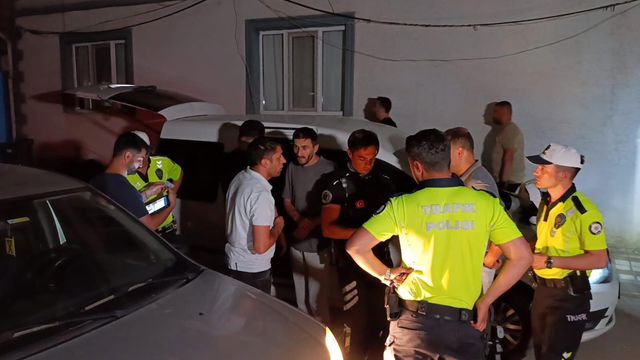 dur ihtarina uymadi yakalaninca 710 bin lira 5 19952704 o