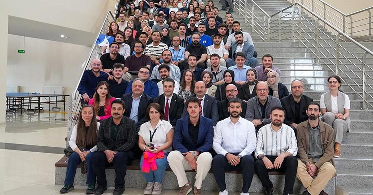 ETÜ'de geleceğin mühendisleri projelerini sergiledi
