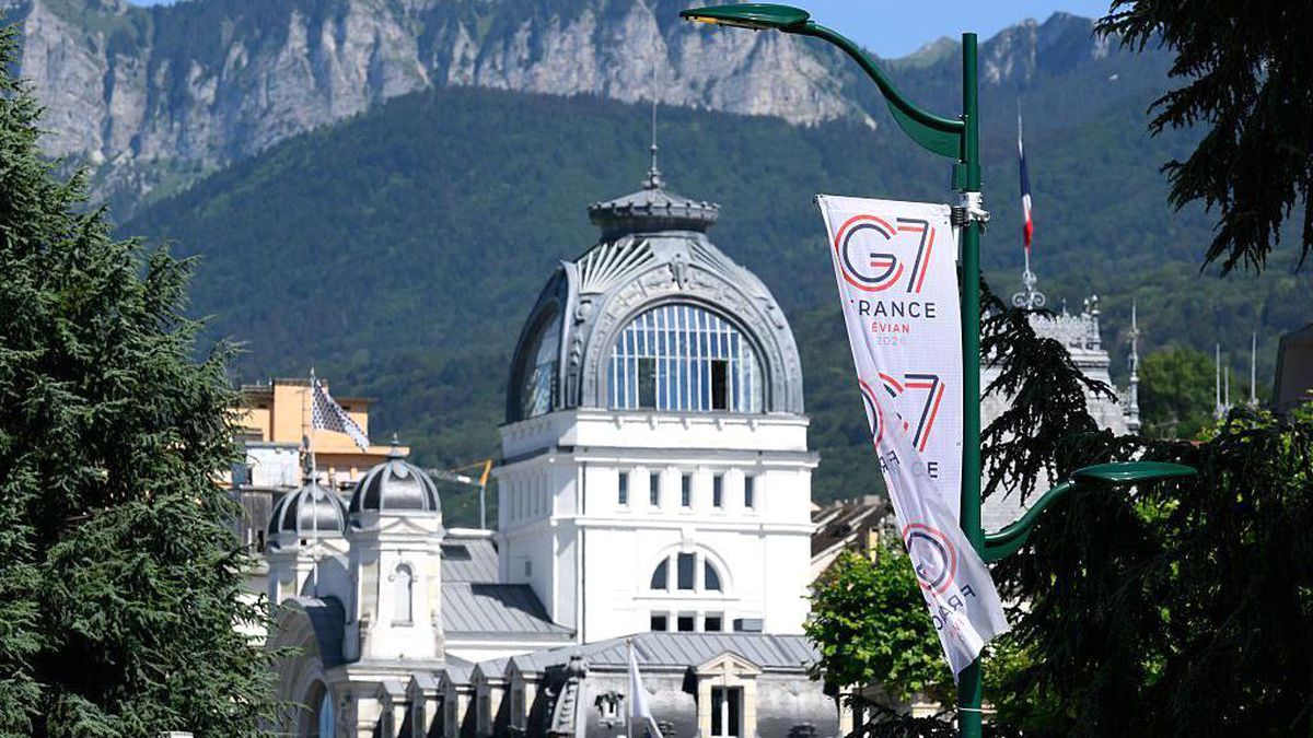 G7 zirvesi Fransa'da başlıyor.