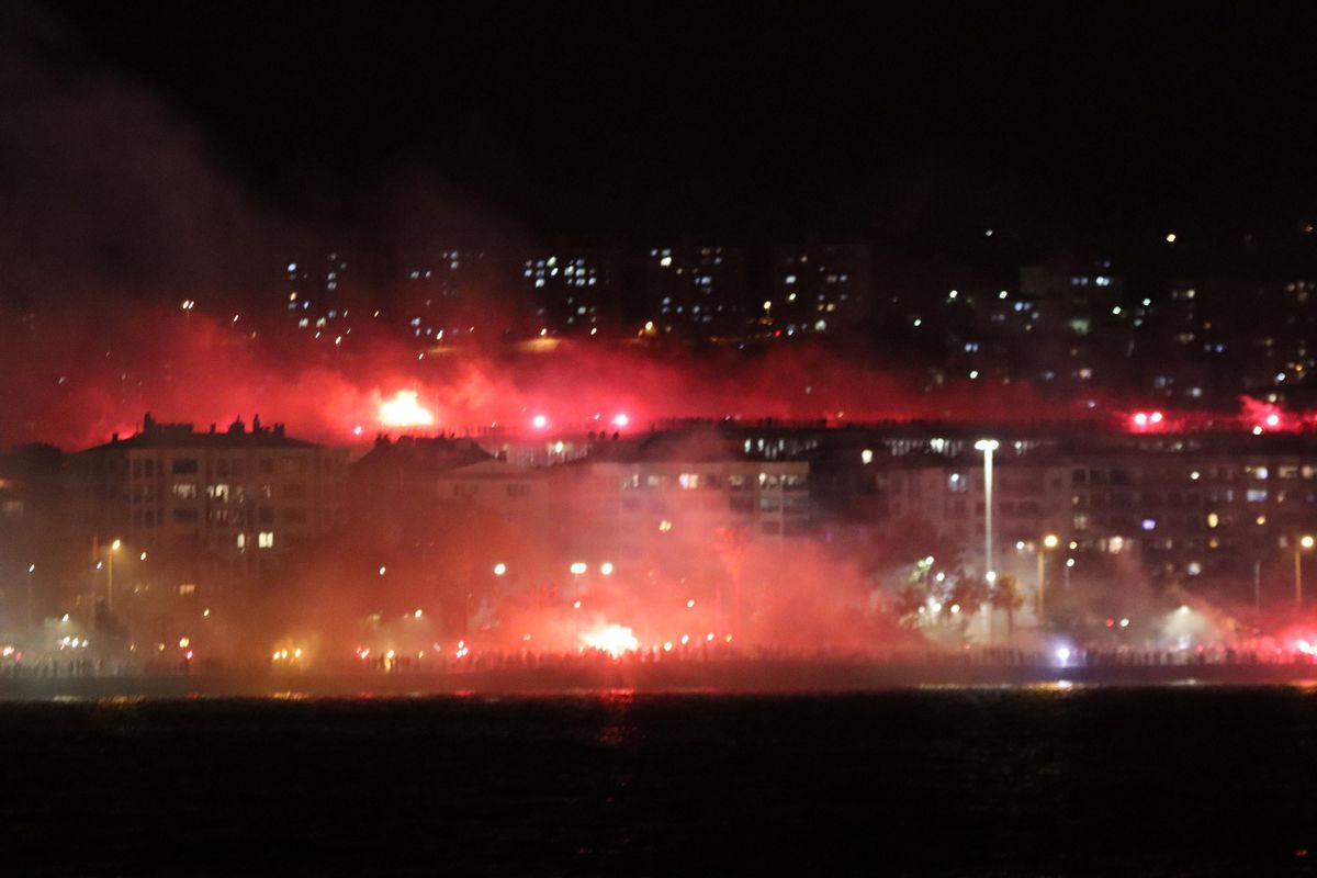 Göztepe'de 101'inci yıl coşkusu yaşandı
