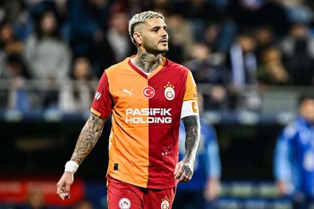 mauro icardi dursun ozbeki kup 19951773 7982 1 m