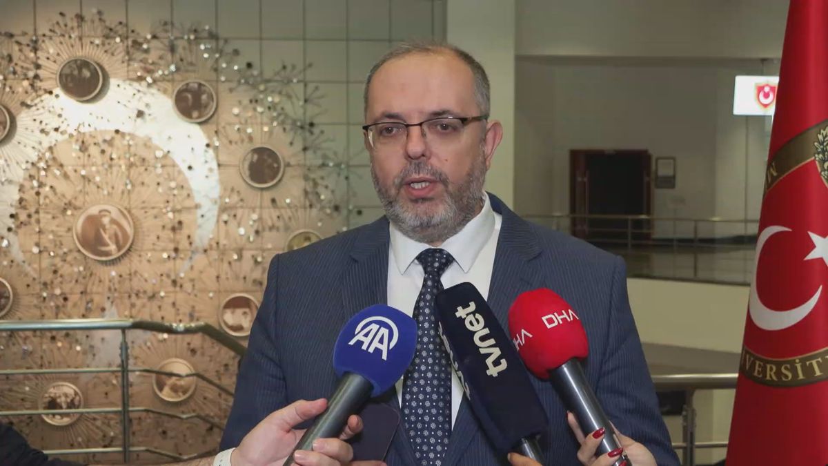 Yeniçeri Ocağı'nın Kaldırılışının 200. Yılında Askeri Tarih Kongresi Başladı