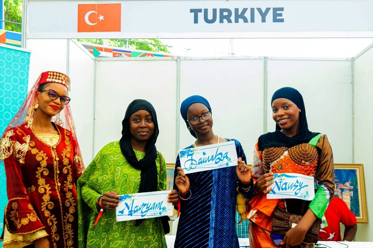 Nijerya'daki Diplomatik Kültür Festivali'nde Türk stantları ilgi gördü