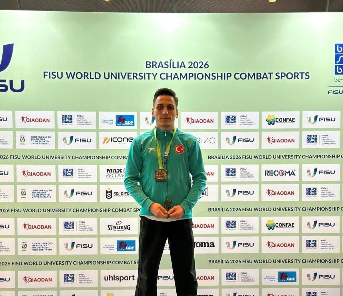OMÜ'lü sporcu, Brezilya'da Dünya Şampiyonu oldu