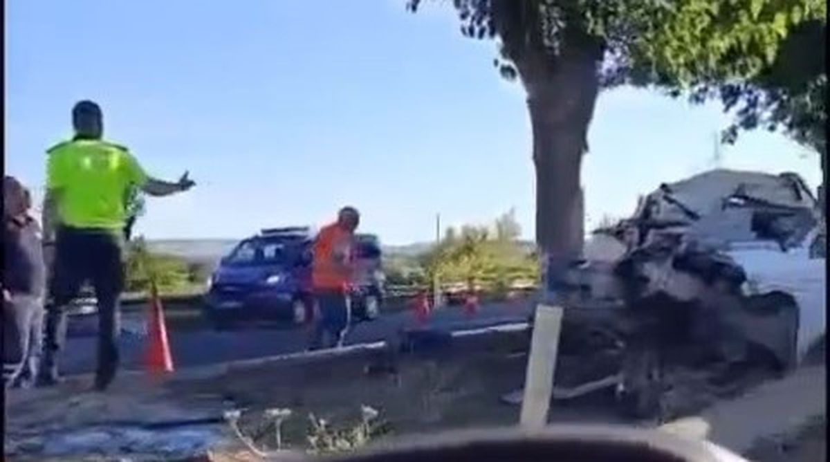 Otomobil refüje çarptı: 1 ölü, 1 yaralı