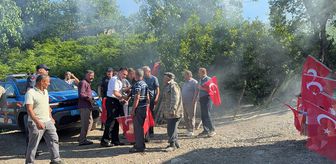 Samsun'da vatandaşlardan jandarmaya sürpriz kutlama