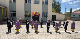 Ulaş'ta ana sınıfı öğrencileri yıl sonu programı düzenledi