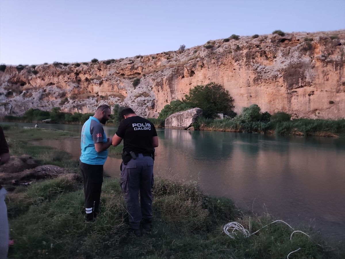 Adıyaman'da girdiği çayda akıntıya kapılan genç ölü bulundu