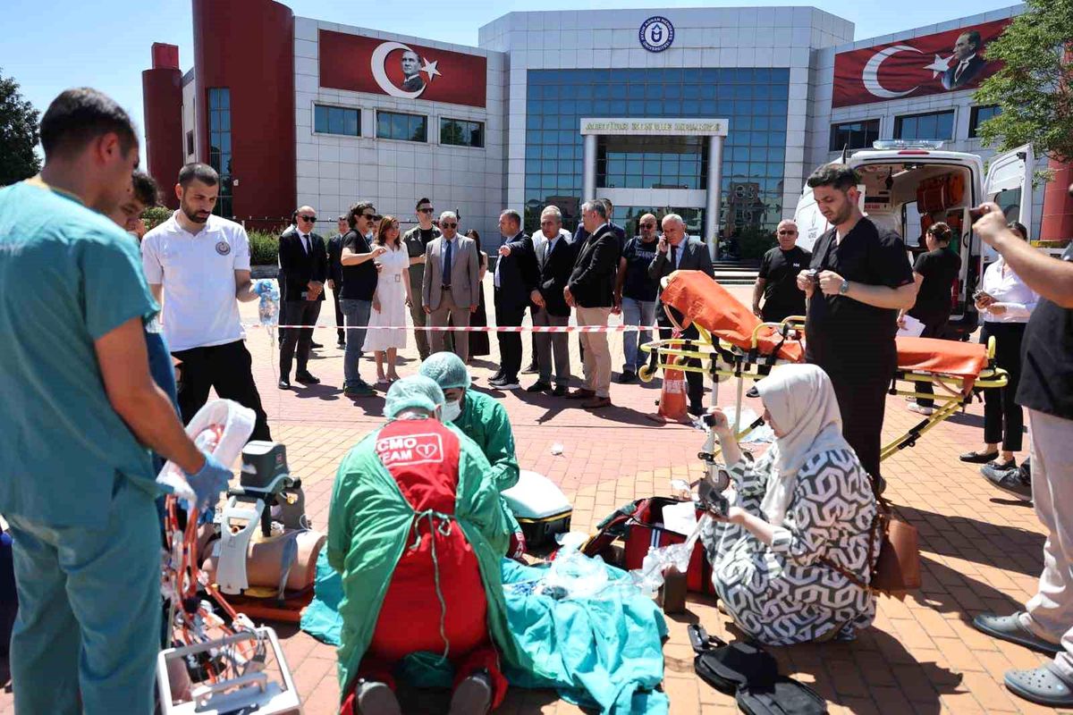 ADÜ'de tatbikat başarıyla yapıldı
