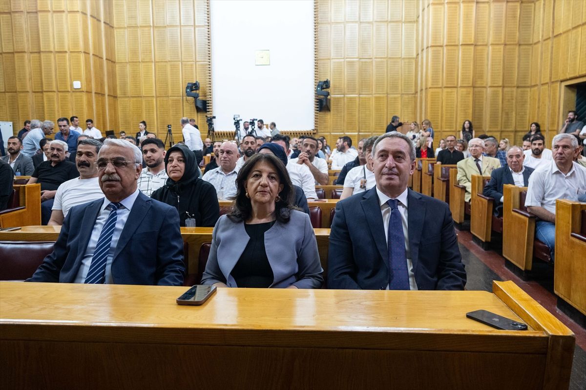Bakırhan, DEM Parti TBMM Grup Toplantısı'nda konuştu Açıklaması