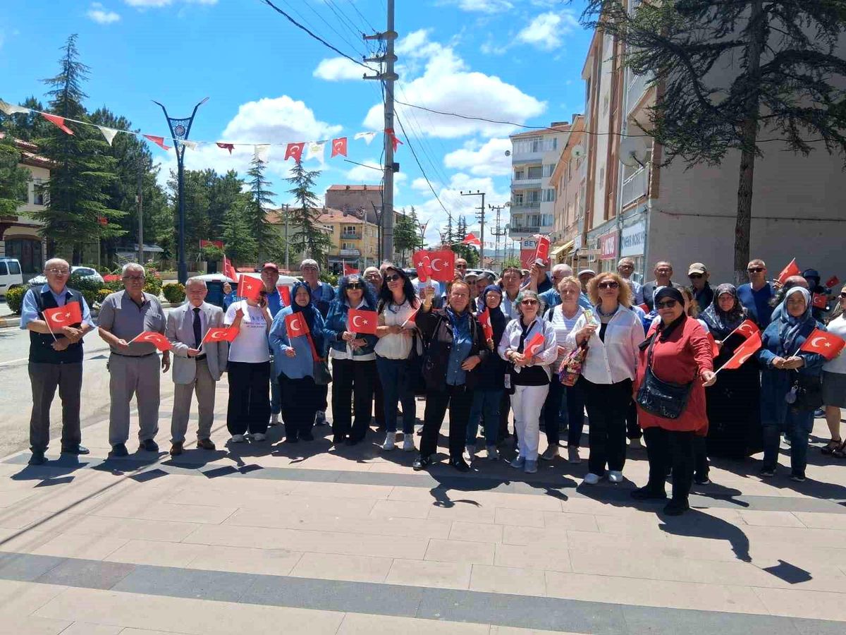 Eskişehir Beylikova Avdan Okulu mezunlarının Pilav Günü etkinliğinden genel görünüm