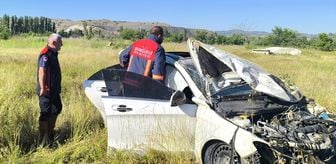 Çorum'da devrilen otomobilin sürücüsü öldü