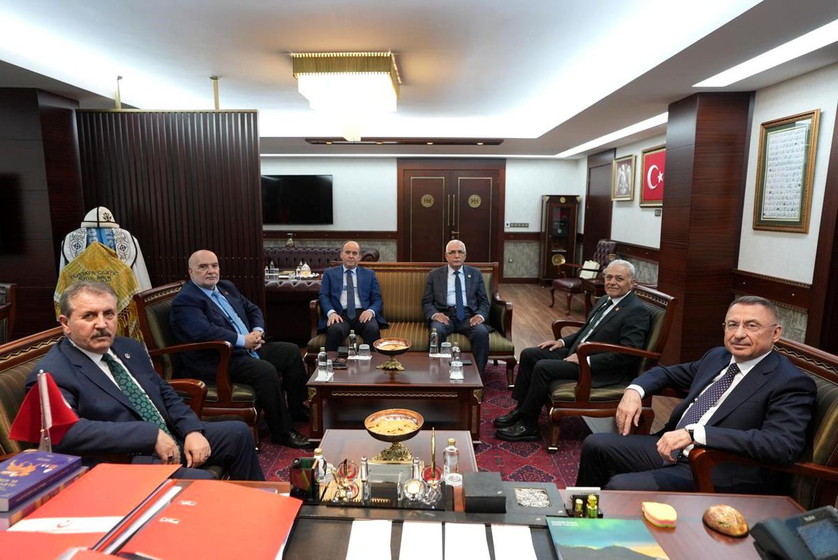 Fuat Oktay'dan BBP Genel Başkanı Destici'ye anlamlı ziyaret