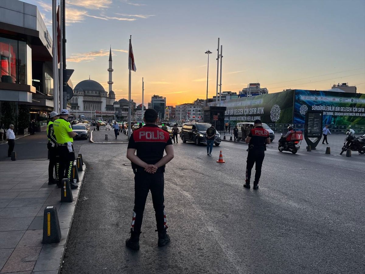 İstanbul polisinden kent genelinde 'huzur' uygulaması