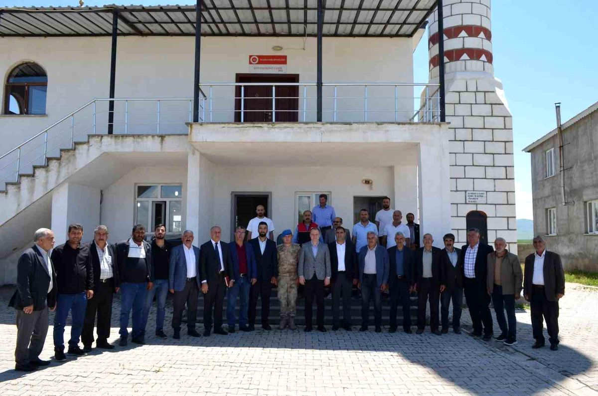 Kaymakam Koşansu Köy Köy Gezip Vatandaşın Talebini Dinledi