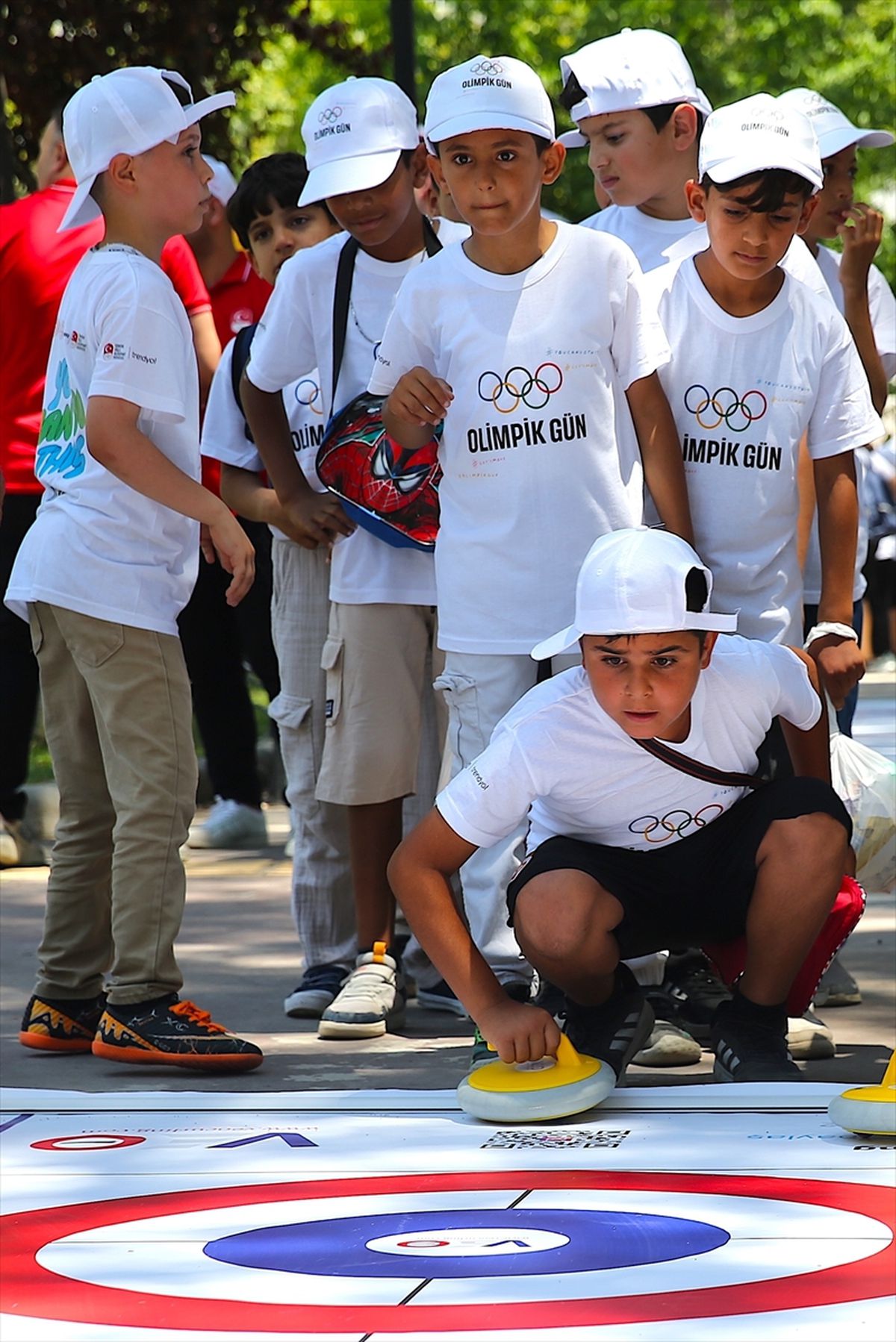 'Olimpik Gün' depremlerinden etkilenen Hatay'da kutlandı