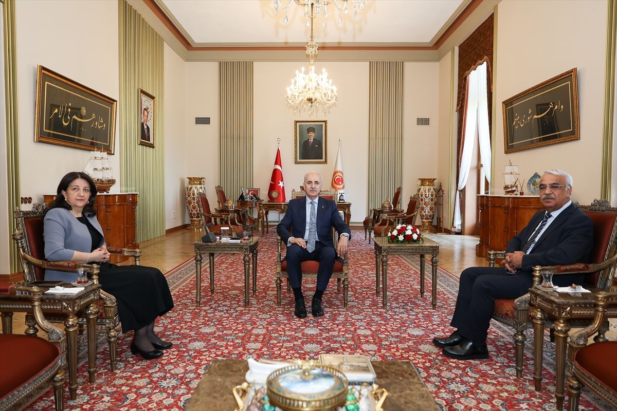 TBMM Başkanı Kurtulmuş, DEM Parti heyetini kabul etti