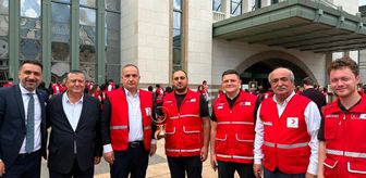 Türk Kızılay Osmangazi Şubesi'nden Mustafa Canbaz'ın 'Yılın Gönüllüsü' ödülü sevinçle karşılandı