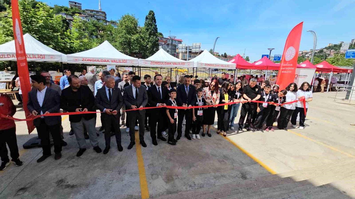 Zonguldak'ta TÜBİTAK Bilim Fuarları Festivali kapılarını açtı