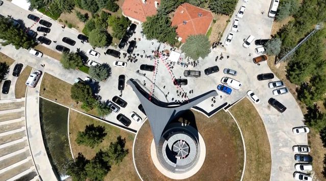 9. Cumhurbaşkanı Süleyman Demirel’in 11’inci yıl anmasına katılımın az olduğu gözlendi