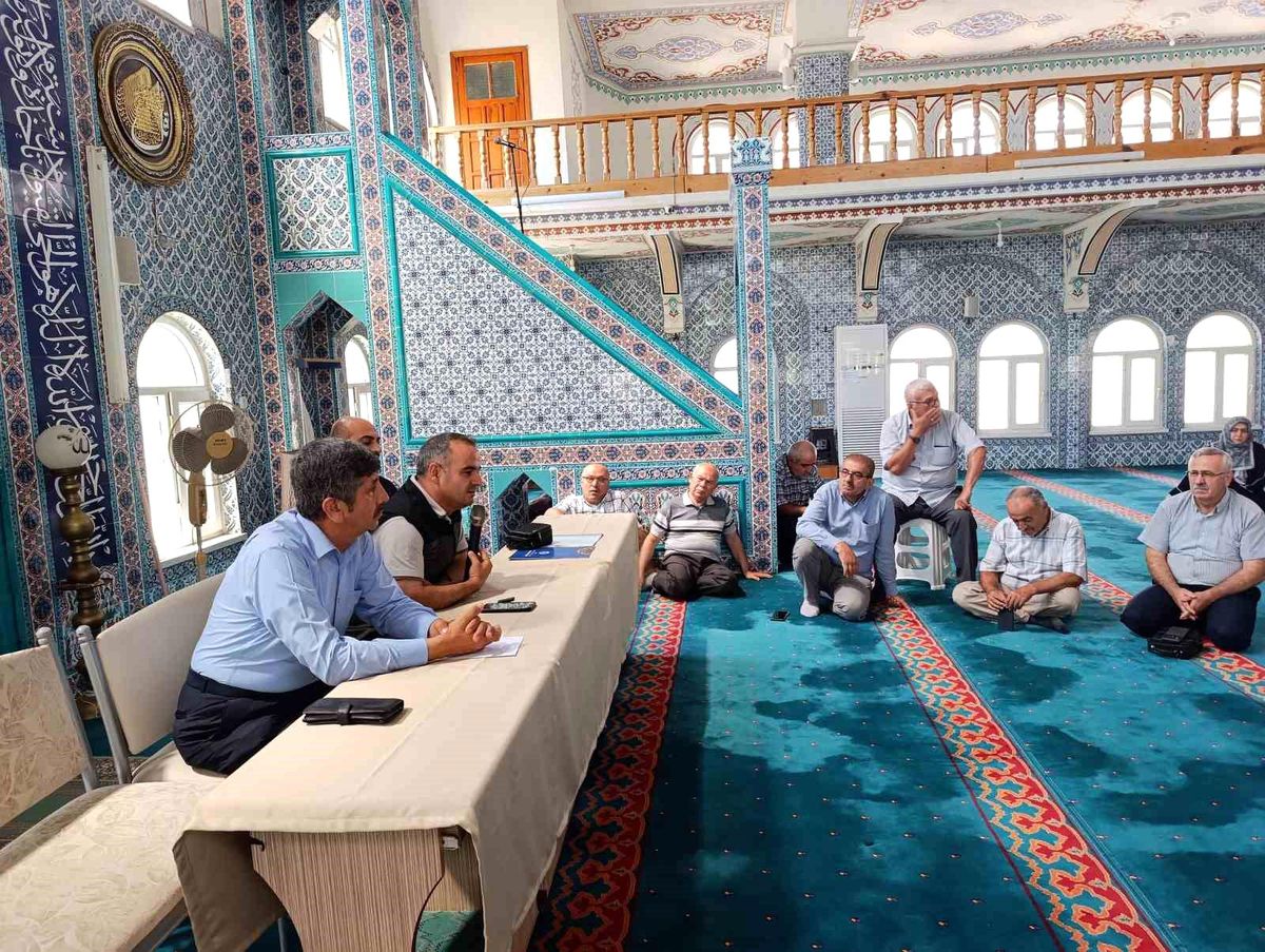 Anamur'da din görevlilerine yaz Kur'an kursları semineri