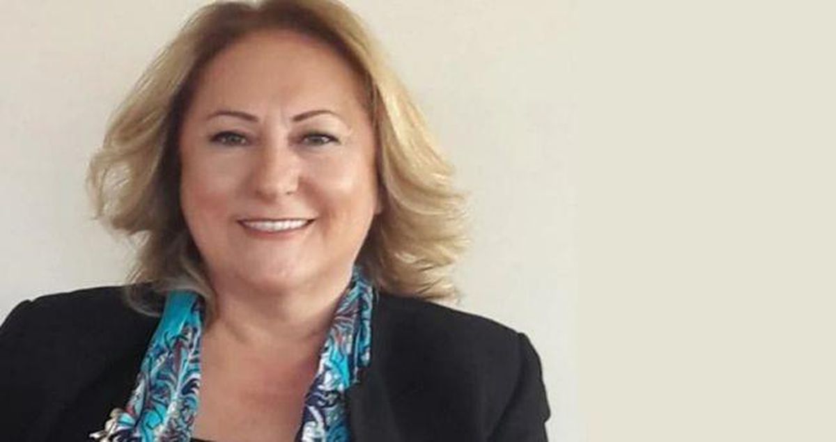 Ayten Gülsever'in CHP Kadın Kolları Genel Başkanı olarak atandığını gösteren görsel.