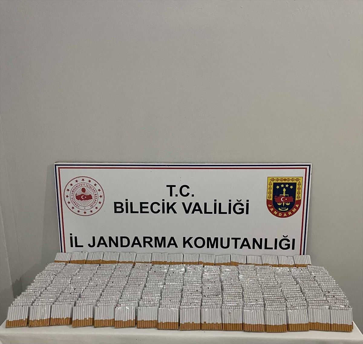 Bilecik'te 9 bin 320 doldurulmuş makaron ele geçirildi