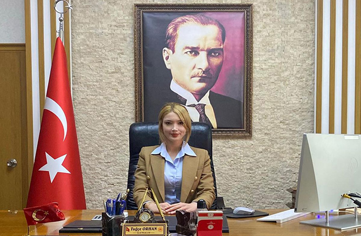 Burdur'un ilk kadın vali yardımcısı Tuğçe Orhan oldu