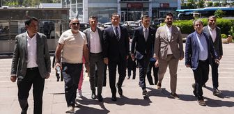 CHP'de olağanüstü kurultay talep eden 833 delegenin imzası genel merkeze teslim edildi