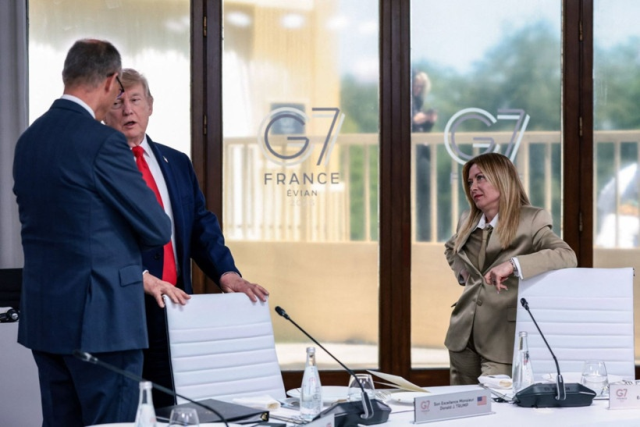 Лидеры на саммите G7