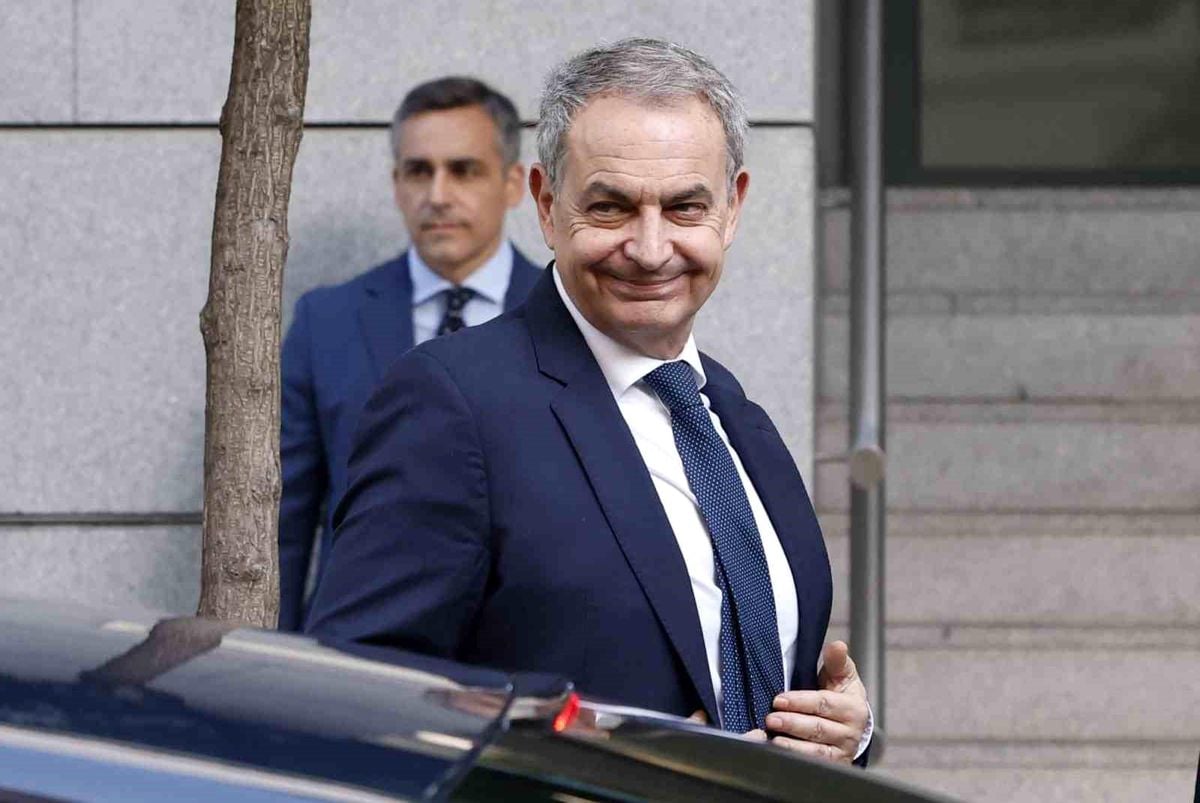 Eski İspanya Başbakanı Zapatero, yolsuzluk davasında hakim karşısında