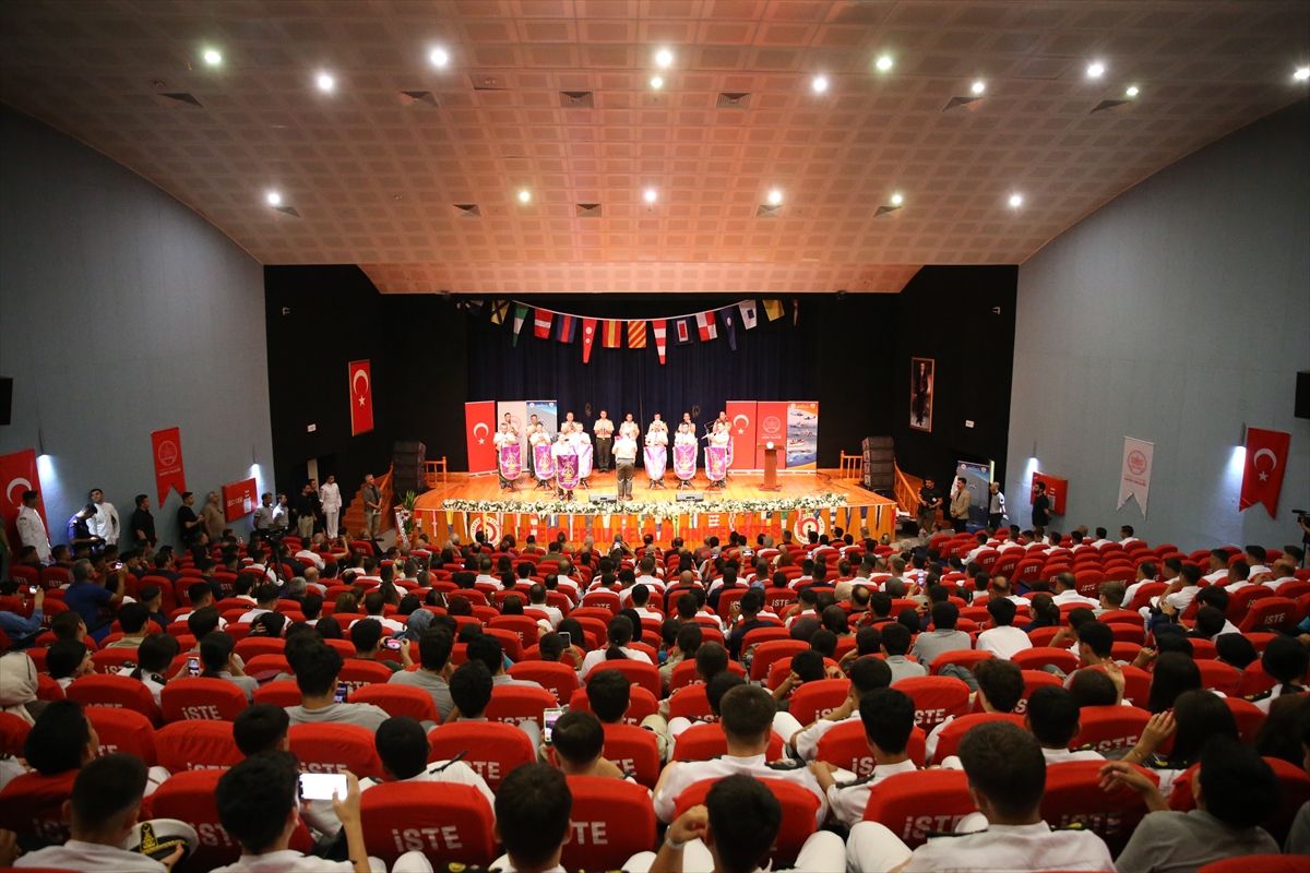 Hatay'da Sahil Güvenlik Komutanlığının 44. kuruluş yıl dönümü kutlandı