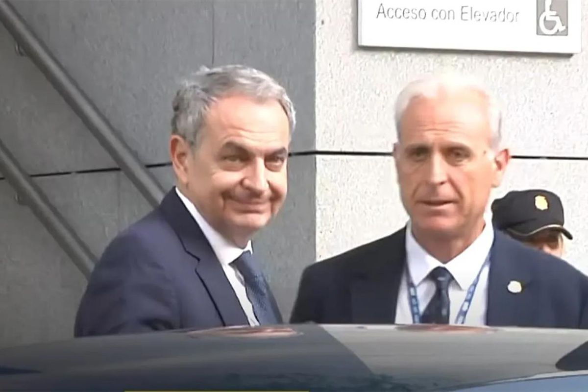 Eski İspanya Başbakanı Zapatero sanık olarak mahkemede ifade verdi