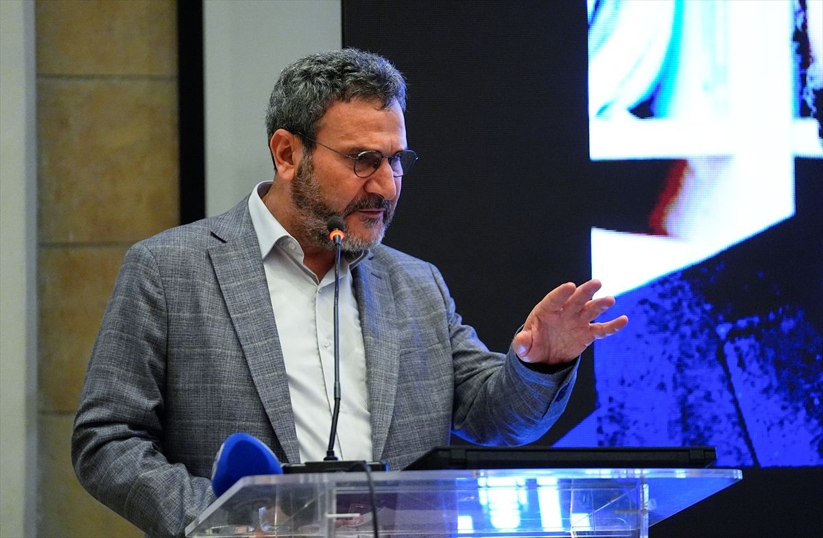 Uluslararası Gençlik Zirvesi: İsrail'in Filistin'e Yönelik Suçları Tartışıldı