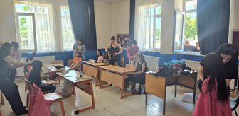 Mecitözü'nde öğrencilere saç kesimi etkinliği