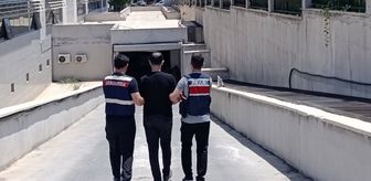 Mersin ve İzmir'de terör örgütü üyesi oldukları iddiasıyla yakalanan 2 şüpheli tutuklandı