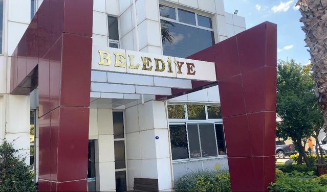 Seferihisar Belediyesi’ne 6 milyon liralık rüşvet operasyonu: Başkan Yardımcısı dahil 6 gözaltı