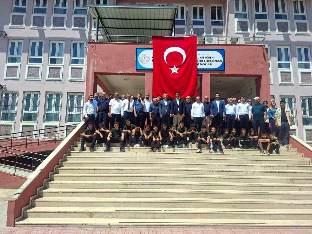 Kozan'da şehit ve gazilere vefa kütüphanesi açıldı
