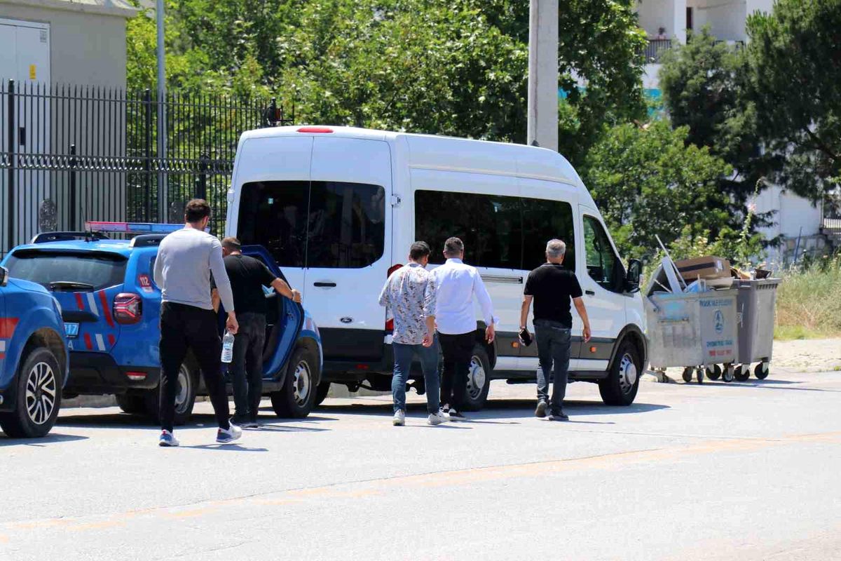 Denizli'de jandarma tarafından gerçekleştirilen operasyon sonrası adliye süreci