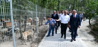 Vali Soytürk, Sahipsiz Sokak Hayvanları Bakımevi ve Rehabilitasyon Merkezini ziyaret etti