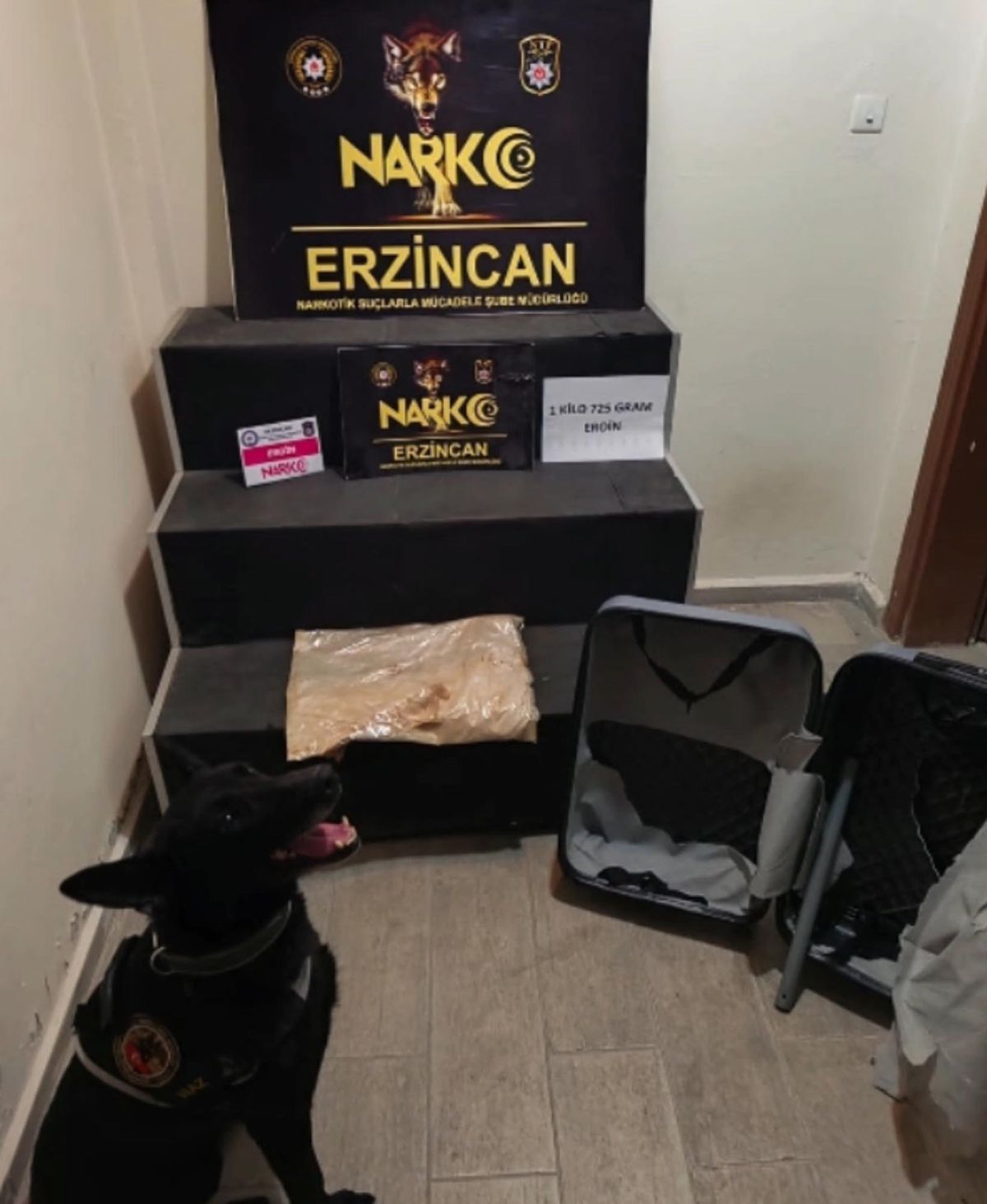 Erzincan'da ele geçirilen uyuşturucu maddeler