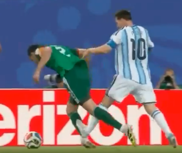 yorum sizde soz konusu messi o 19957531 4024 1 m