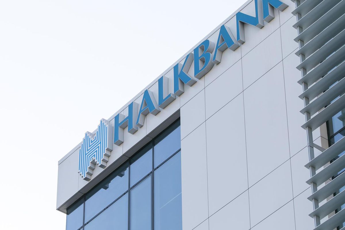 Halkbank davası düştü, hisseler yüzde 8'in üzerinde yükseldi