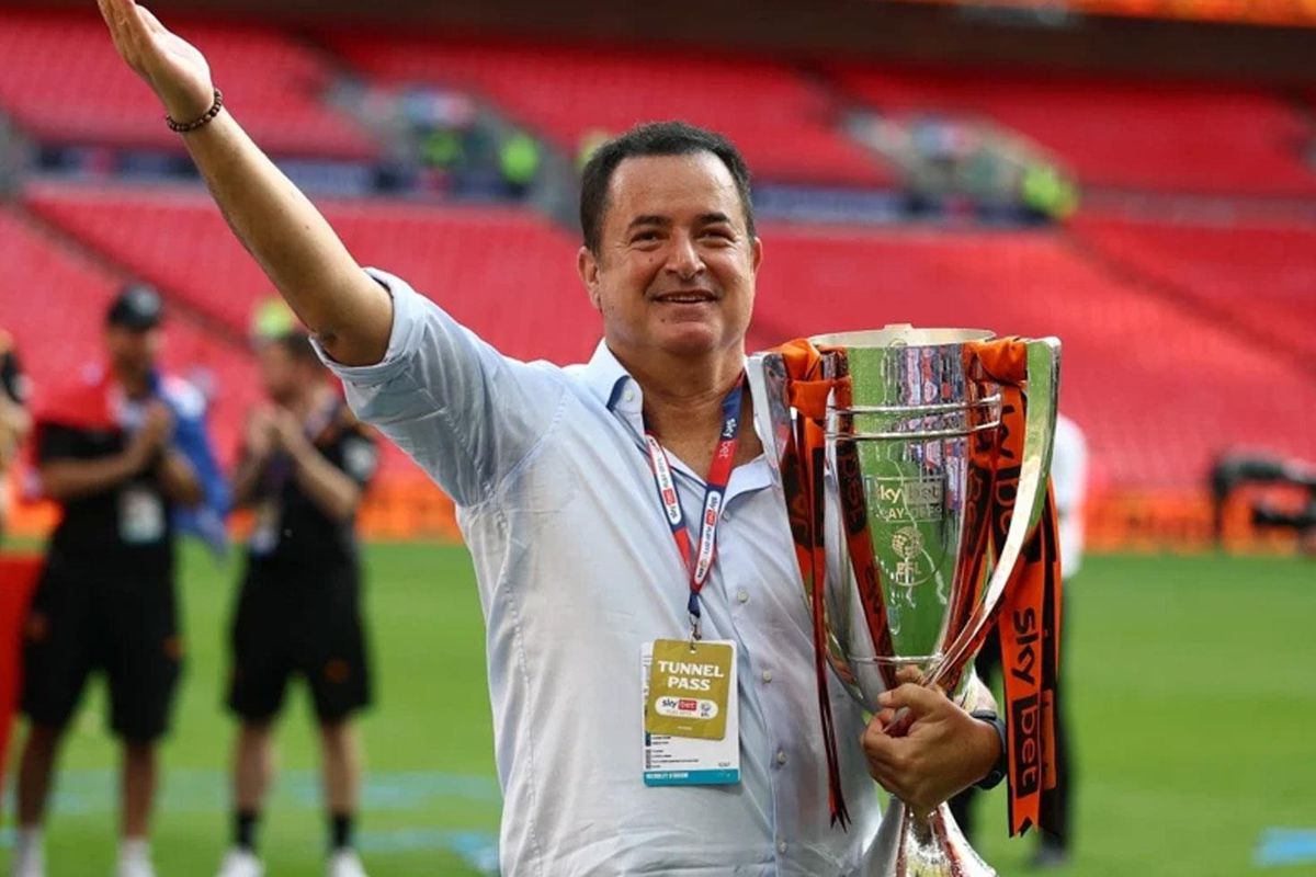 Acun Ilıcalı ve Galatasaray arasında transfer savaşı! Çuvalla para istiyorlar